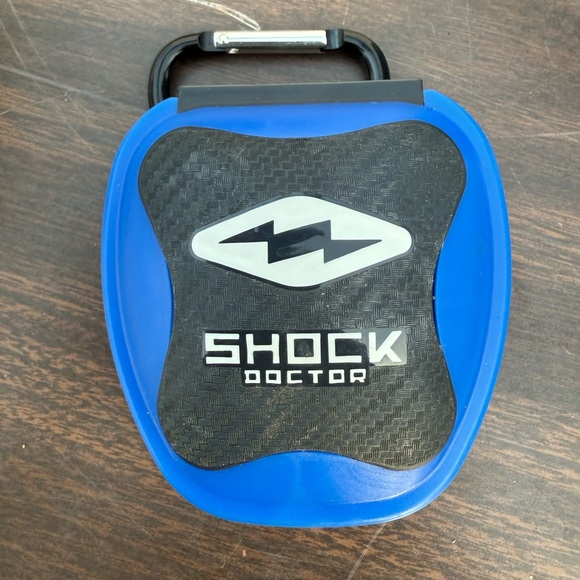 Mouthguard case - Picture 1 of 3